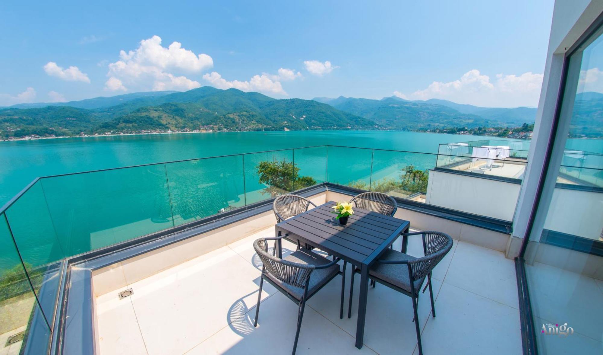 Royal Terrace Apartments Konjic Exterior photo
