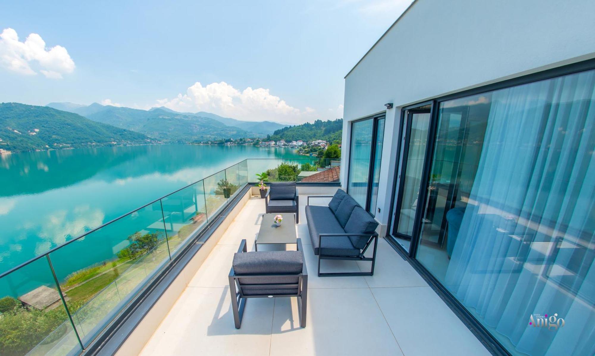 Royal Terrace Apartments Konjic Exterior photo